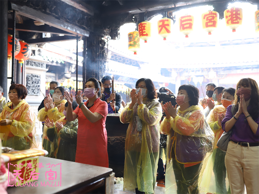 Read more about the article 高雄市 三元慈聖鳳宮