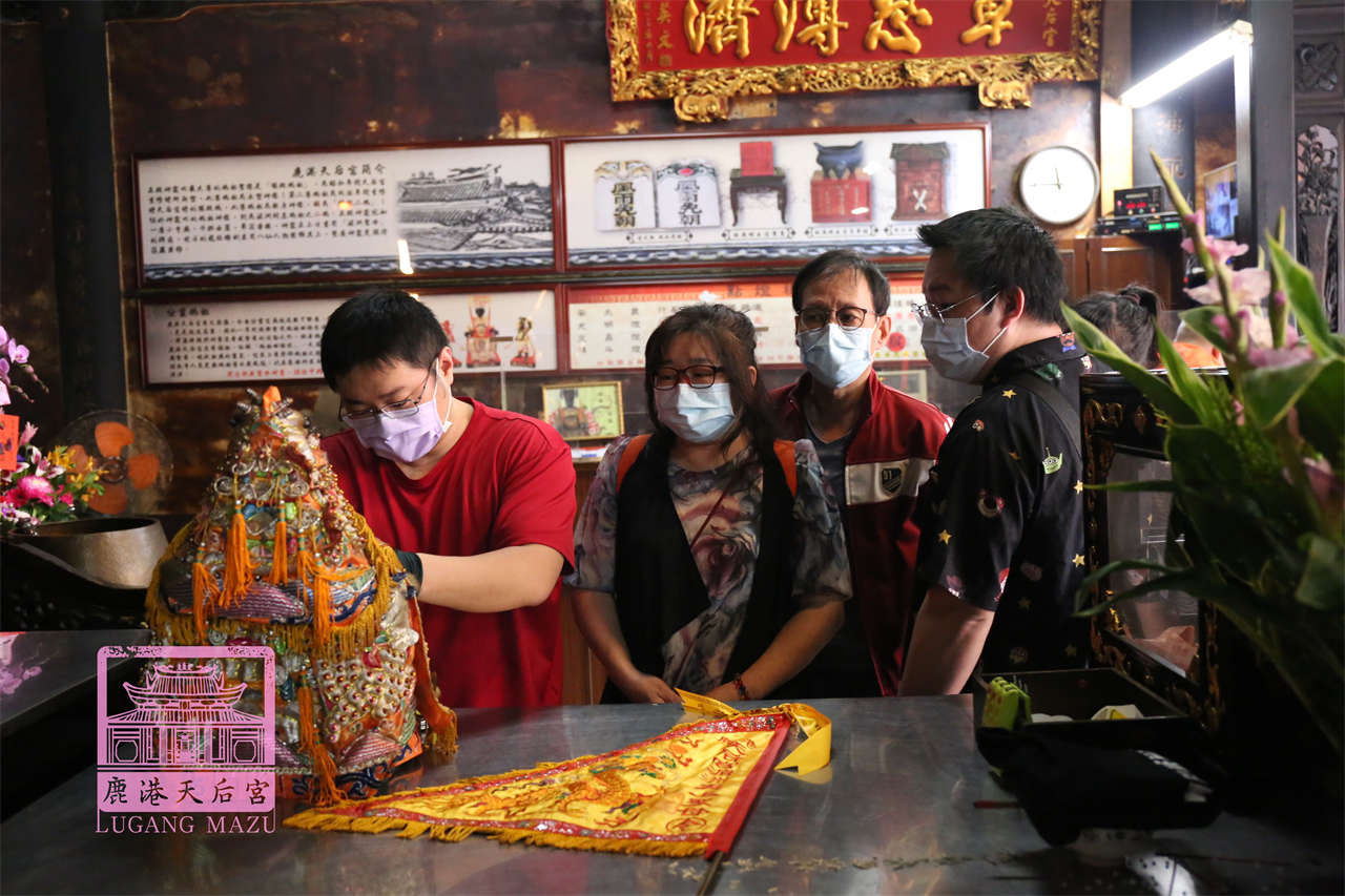 Read more about the article 新北市 施錦誌進香團