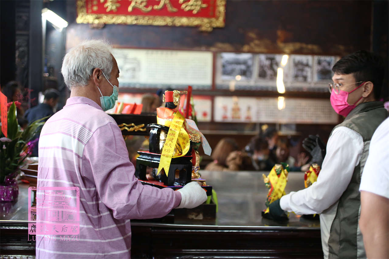Read more about the article 彰化縣 許月紅進香團