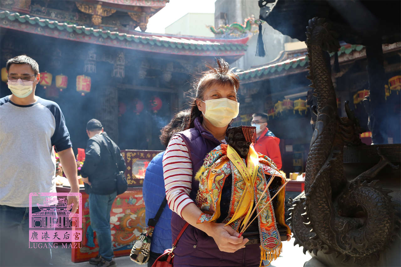 Read more about the article 台北市 洪錦媛進香團