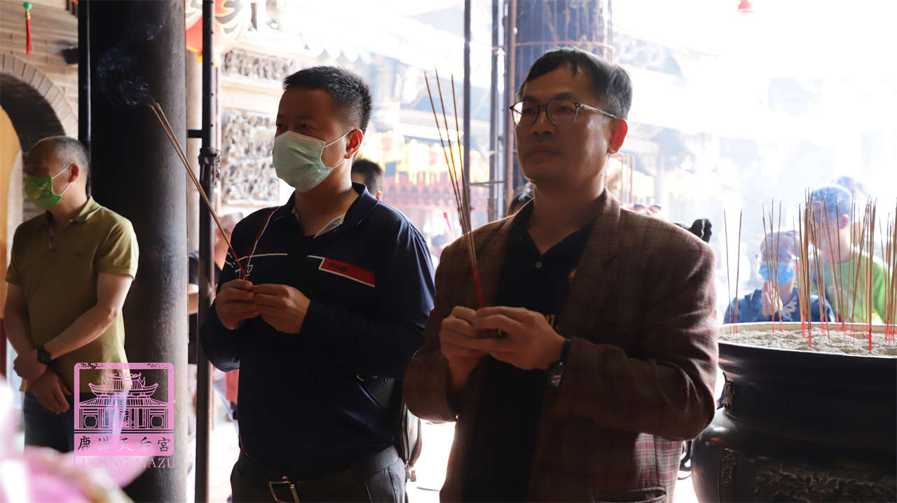Read more about the article 鼎勝綠能科技股份有限公司劉董事長佳鈞先生暨全體貴賓蒞臨