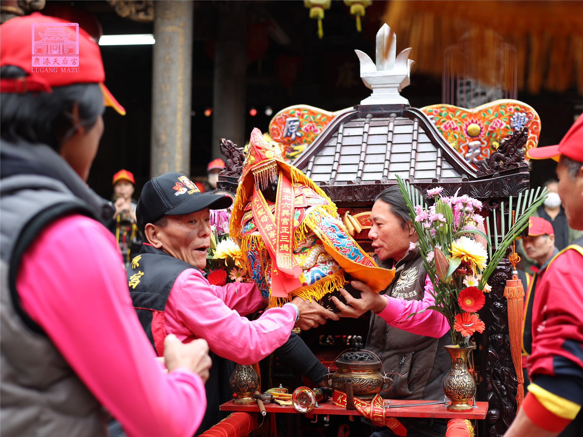 Read more about the article 台中市 豐原天后宮湄洲三媽會