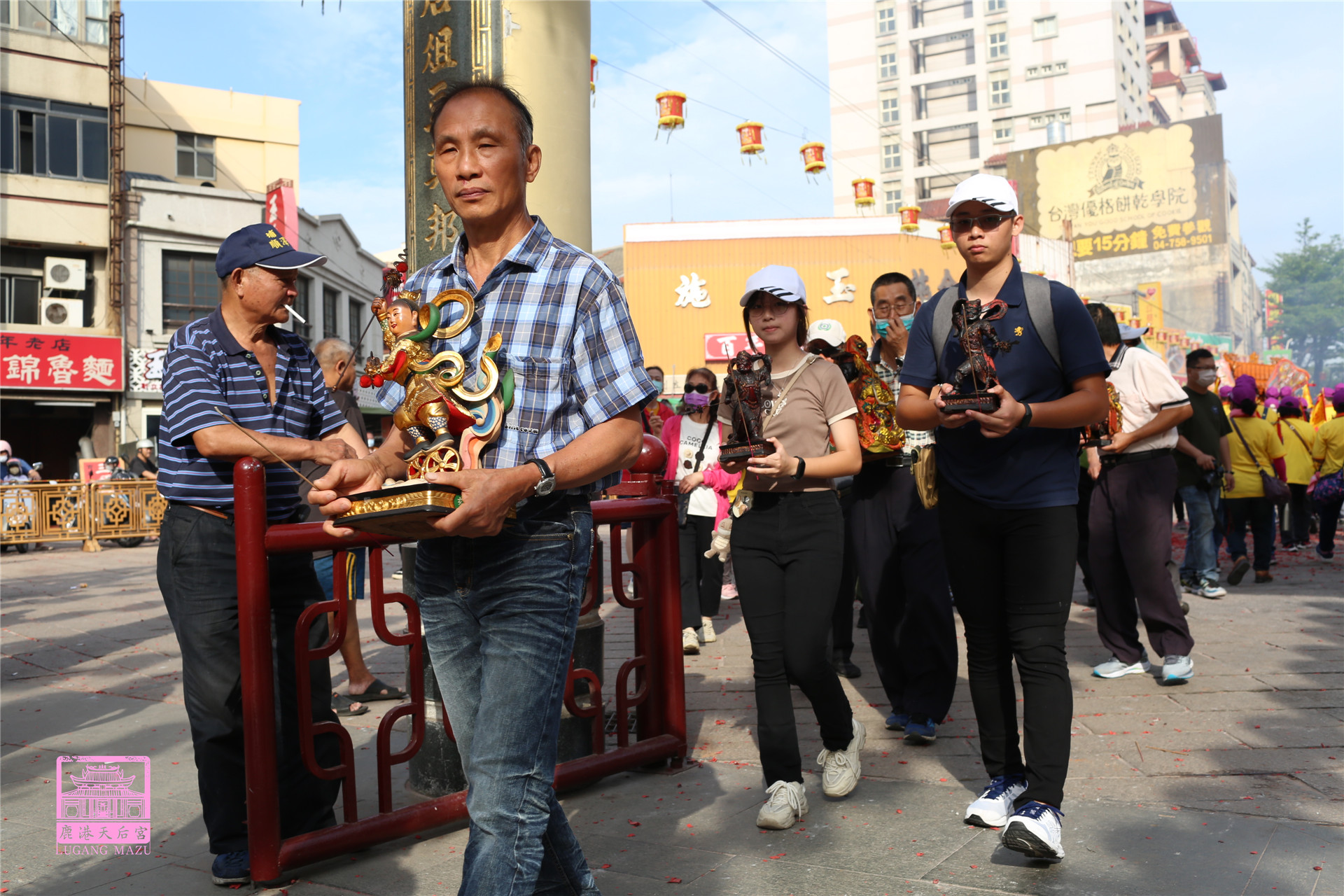 Read more about the article 彰化縣 烏瓦厝福鄧宮