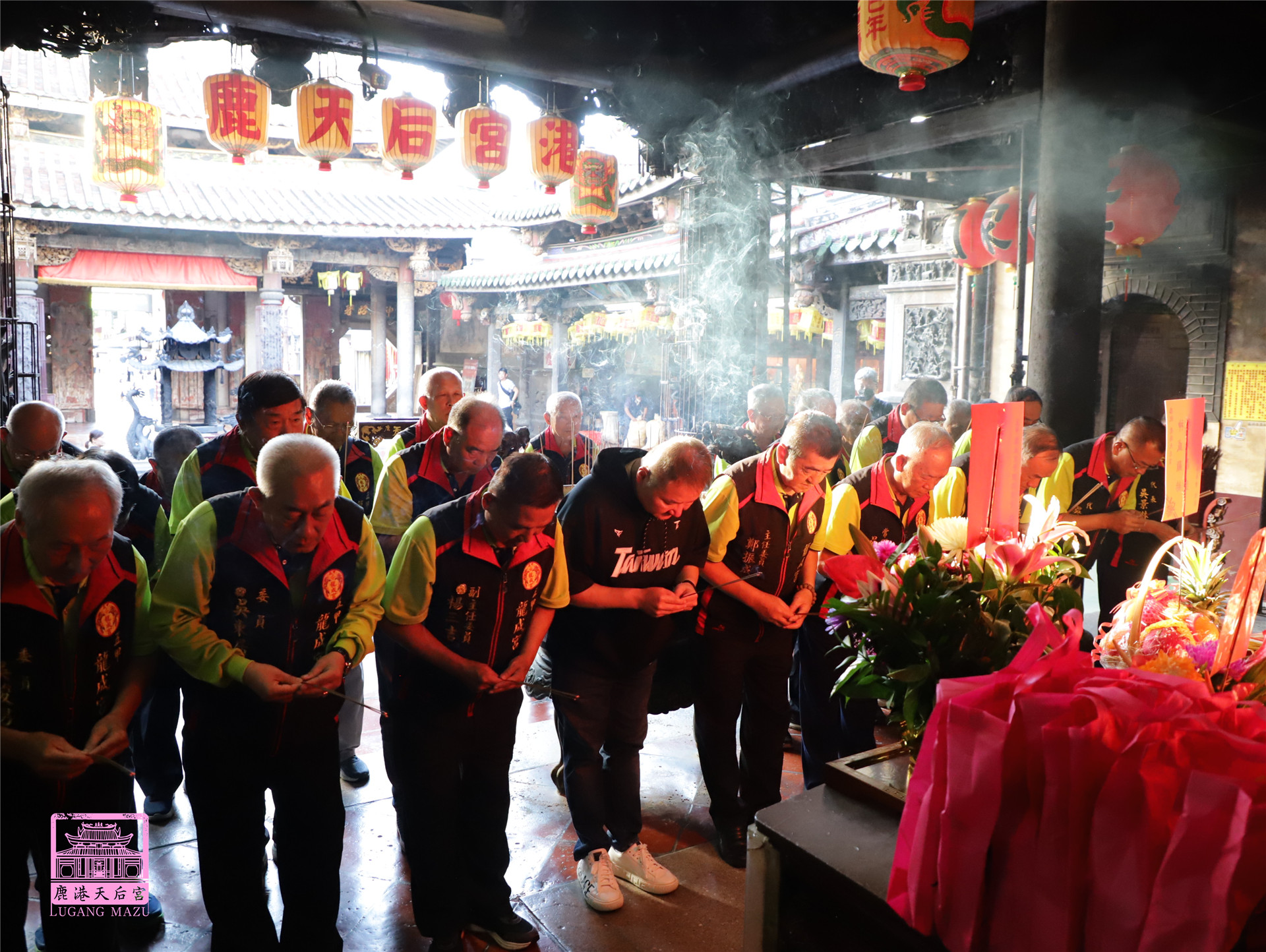 Read more about the article 高雄市 五甲龍成宮